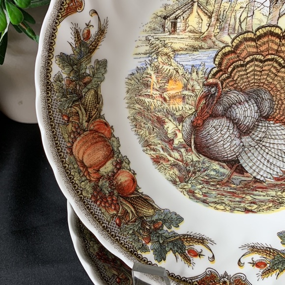 Set of 2 vintage Queen’s HARVEST BOUNTY 8” Thanksgiving soup / cereal bowls - Picture 5 of 9